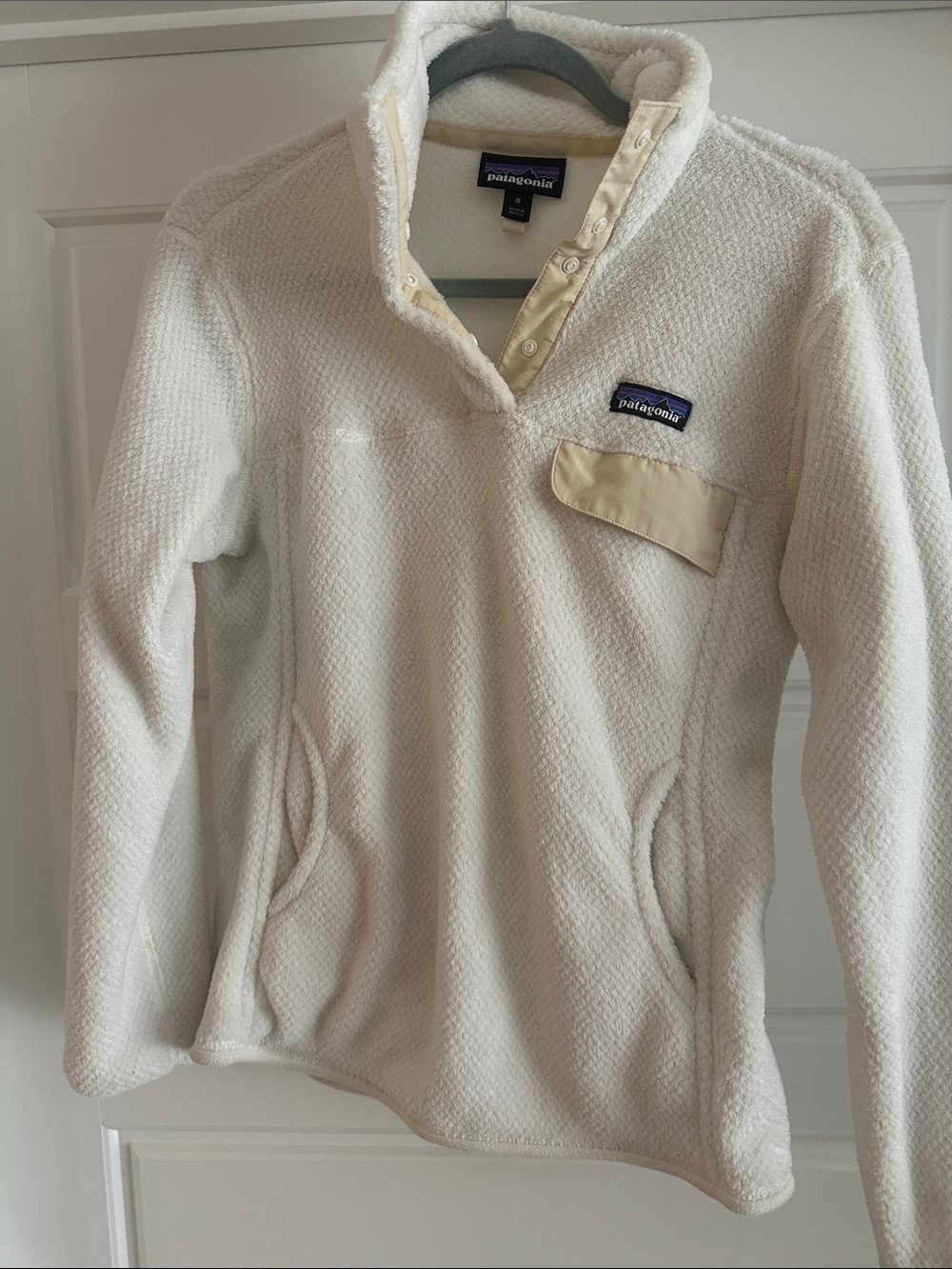 Patagonia Cream Fleece Snap-Placket Pullover